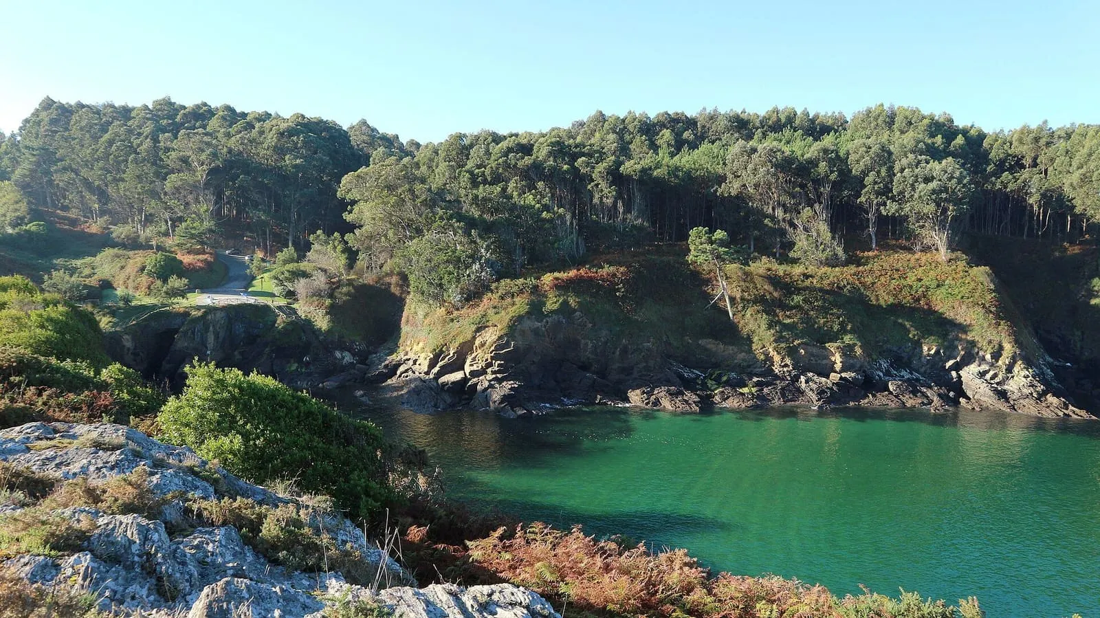 Los acantilados de la costa de Dexo, en Oleiros
